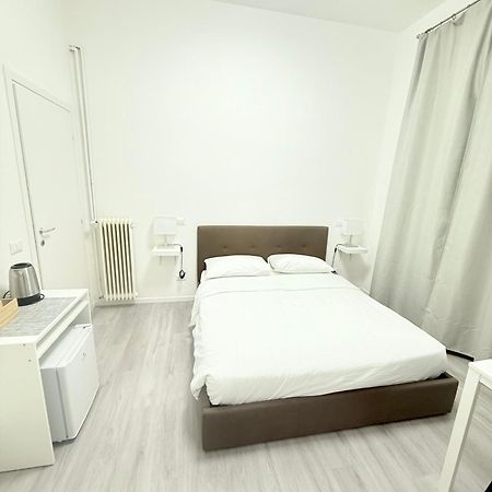 Bed and Breakfast The House Of Brindisi Roma Esterno foto